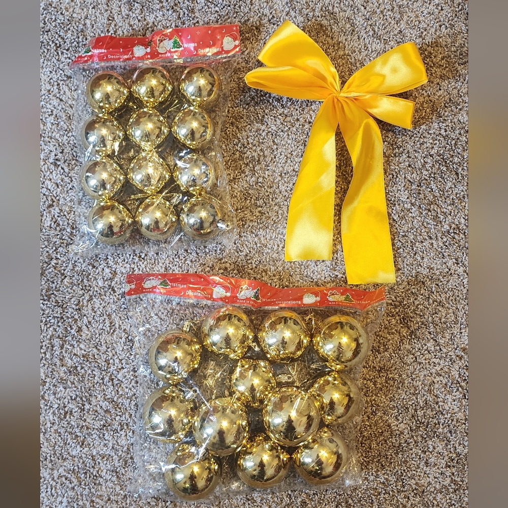 Christmas ornaments decor